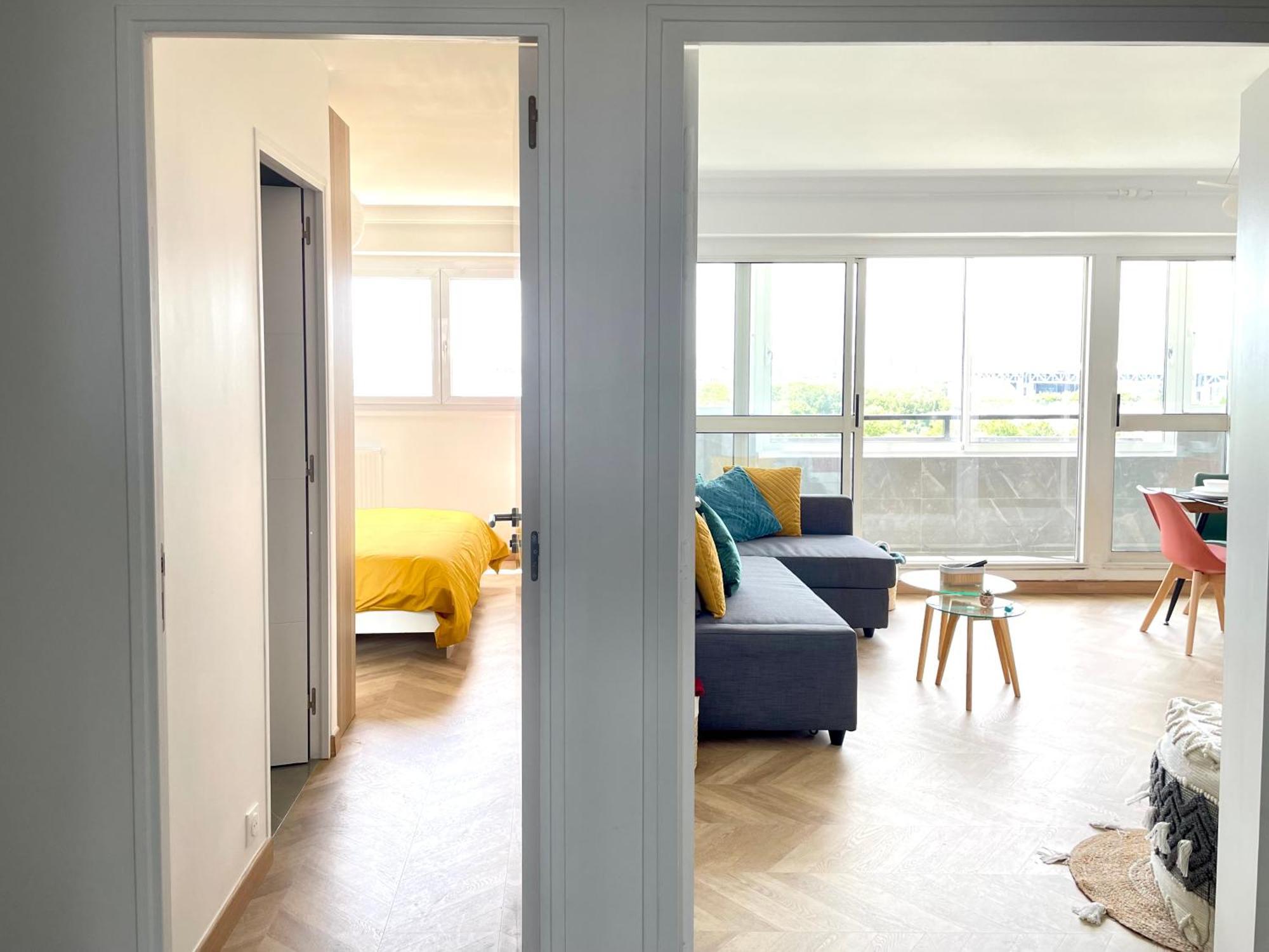 Paris Magnifique 4 Pieces De 108m2 Avec 2 Parking Interieur - Tres Cosy Pour 1 A 12 Personnes - Entierement Refait A Neuf Entire Luxurious And Warm - Paris 19 Eme Free Wifi Gratuit *