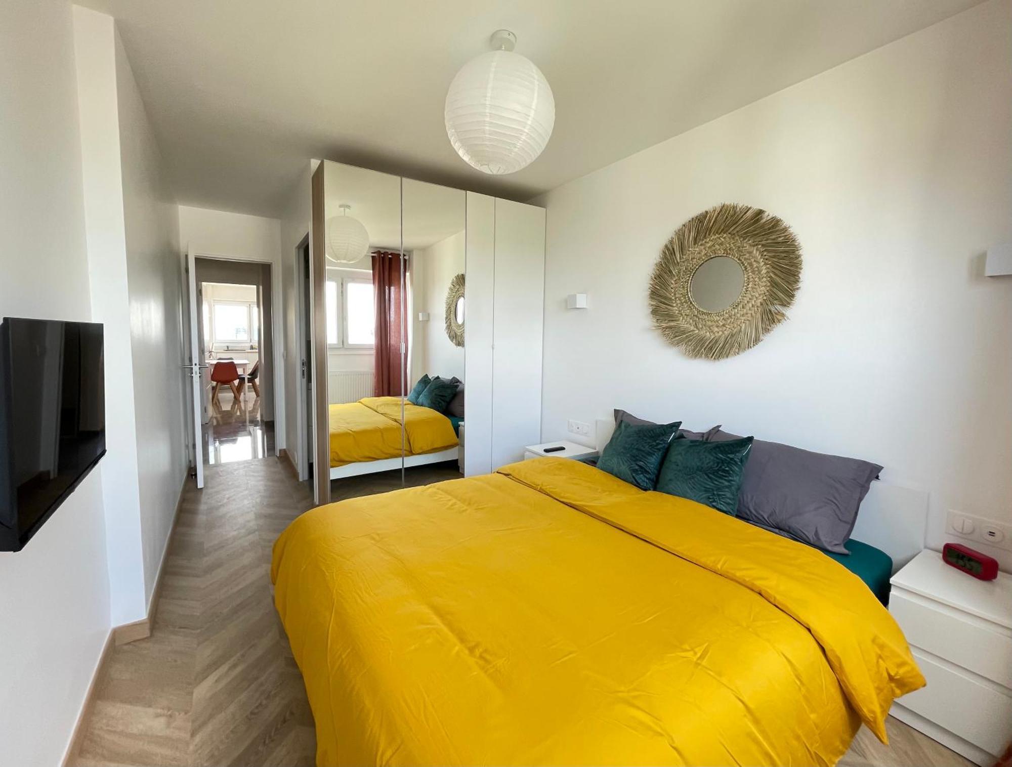 Apartment Paris Magnifique 4 Pieces De 108m2 Avec 2 Parking Interieur - Tres Cosy Pour 1 A 12 Personnes - Entierement Refait A Neuf Entire Luxurious And Warm - Paris 19 Eme Free Wifi Gratuit