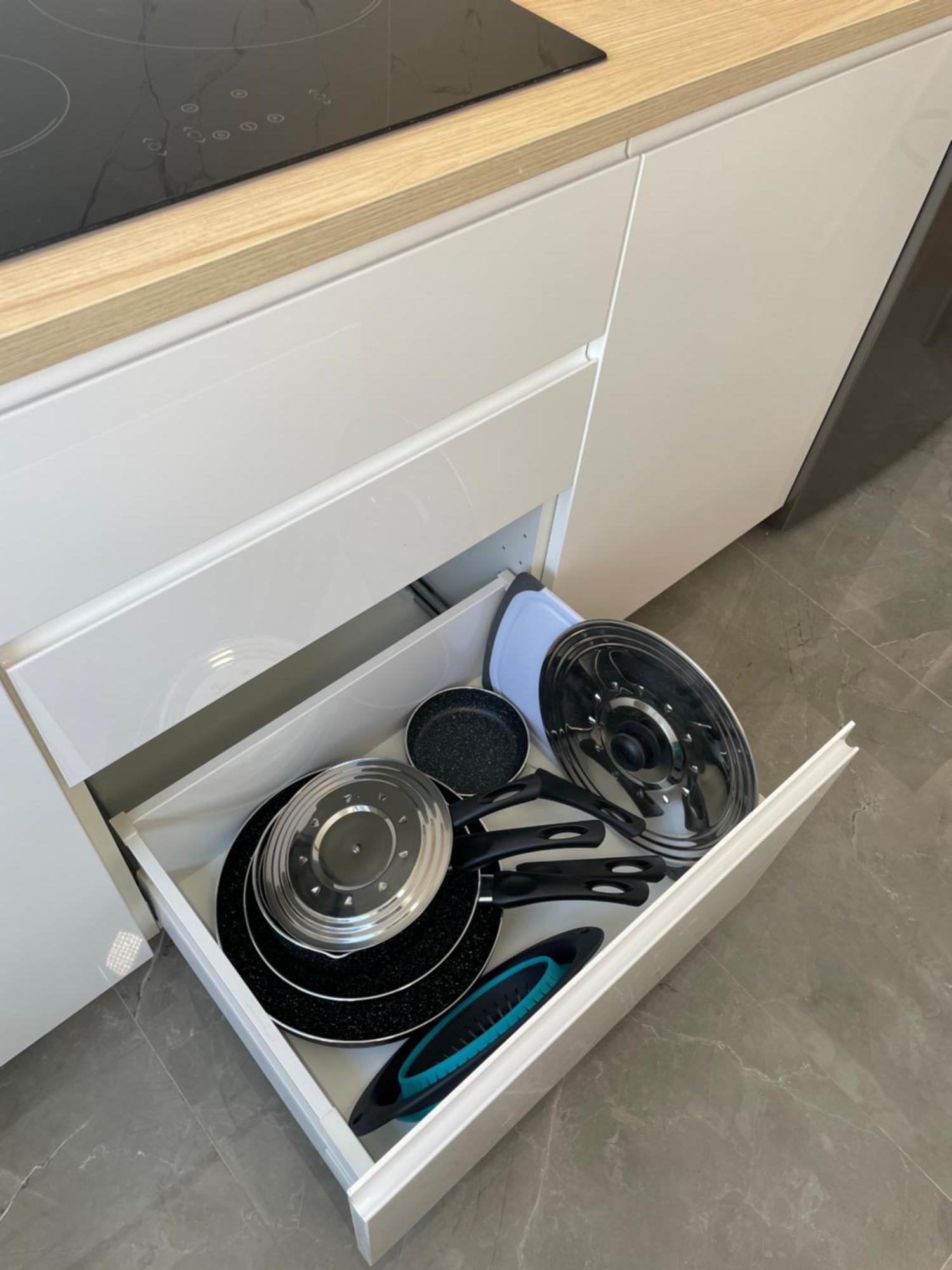 Paris Magnifique 4 Pieces De 108m2 Avec 2 Parking Interieur - Tres Cosy Pour 1 A 12 Personnes - Entierement Refait A Neuf Entire Luxurious And Warm - Paris 19 Eme Free Wifi Gratuit Apartment *