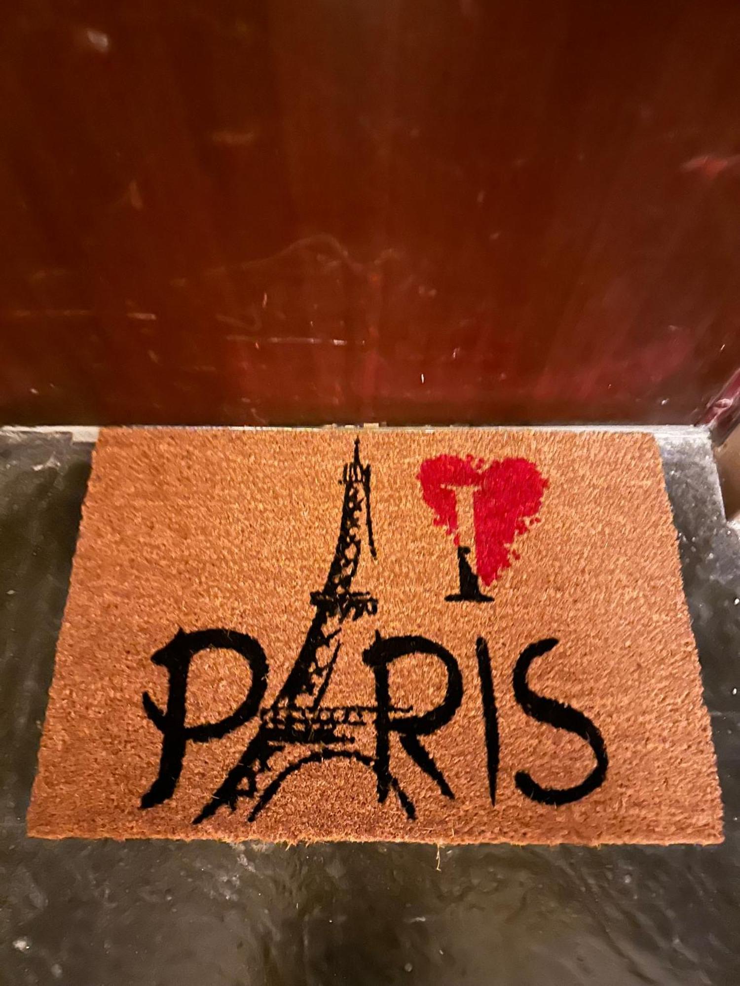 Paris Magnifique 4 Pieces De 108m2 Avec 2 Parking Interieur - Tres Cosy Pour 1 A 12 Personnes - Entierement Refait A Neuf Entire Luxurious And Warm - Paris 19 Eme Free Wifi Gratuit Apartment *